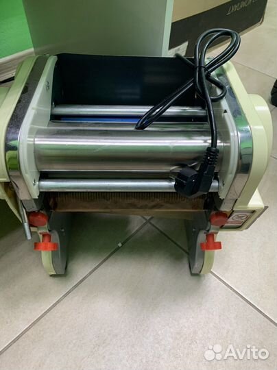 Тестораскатка лапшерезка