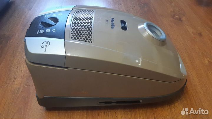 Пылесос Miele S 6210