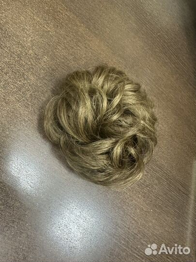 Резинка с натуральными волосами