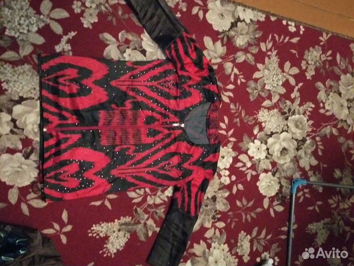 Шили в Таджикистане из материала атласа