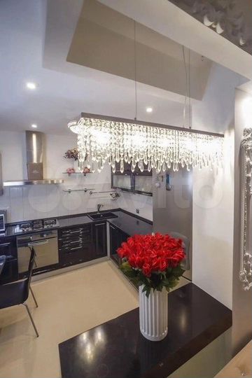 3-к. квартира, 76 м², 2/12 эт.