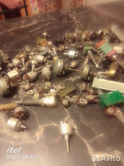 Радиодеталь