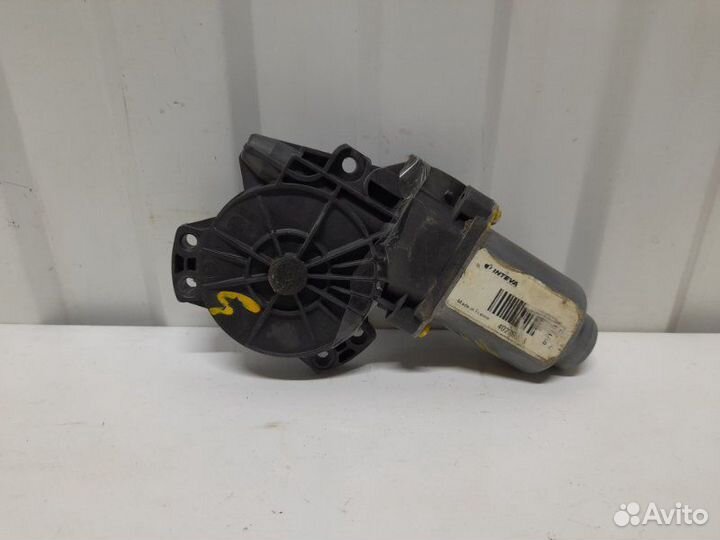 Мотор стеклоподъемника передний правый Hyundai