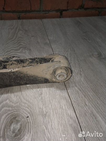 Рычаг подвески задний Skoda Octavia A5 FL BSE 1.6