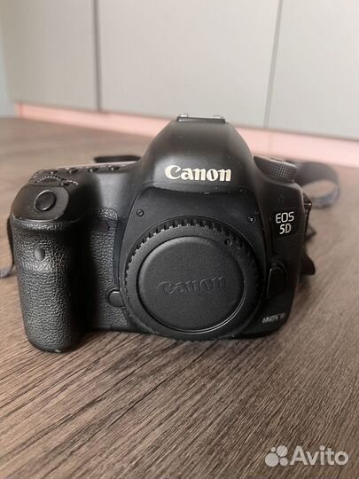 Фотоаппарат Canon EOS 5D mark III