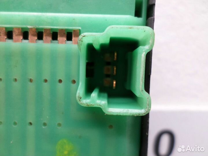 Кнопка стеклоподъемника Infiniti G 1 V35