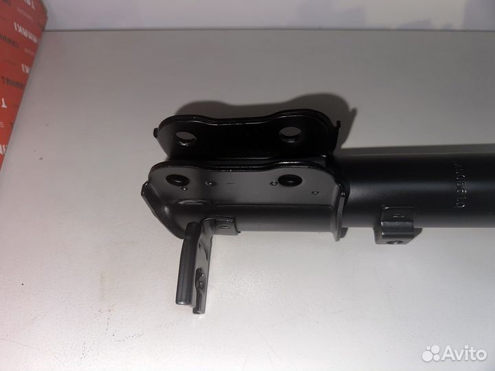 Амортизатор газовый задний правый Хендай Акцент