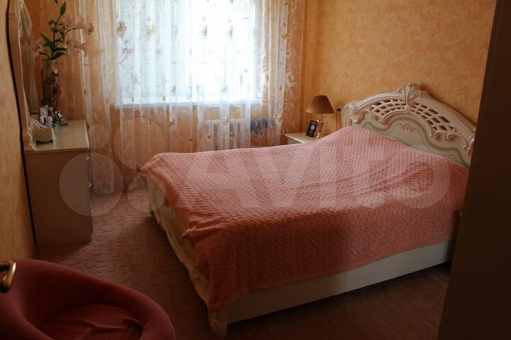 2-к. квартира, 64 м², 3/5 эт.