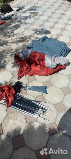 Палатка туристическая 4 местная с тамбуром бу