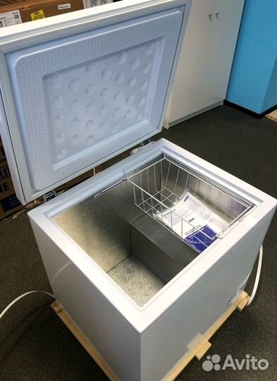 Морозильный ларь новый