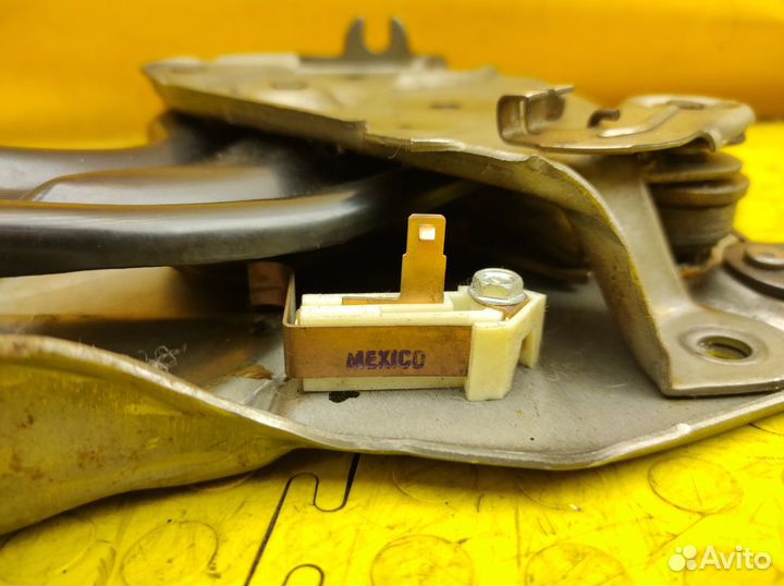 Педаль стояночного тормоза Chevrolet tahoe 400