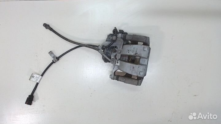 Суппорт Tesla Model 3, 2019