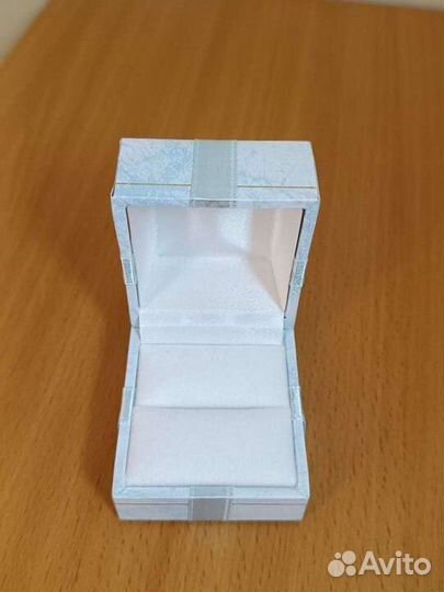 Коробка подарочная для украшений