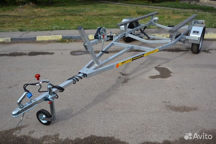Прицеп для лодки,лодки,гидроцикла лав 81015