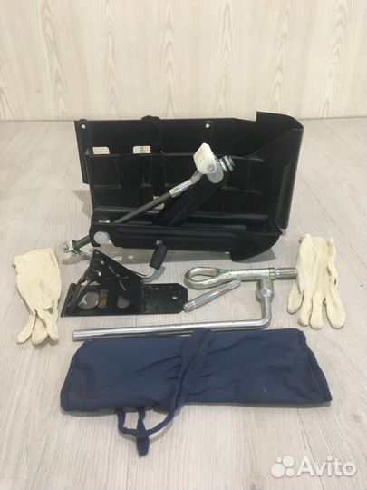 Набор инструментов Mercedes Benz E230 W211