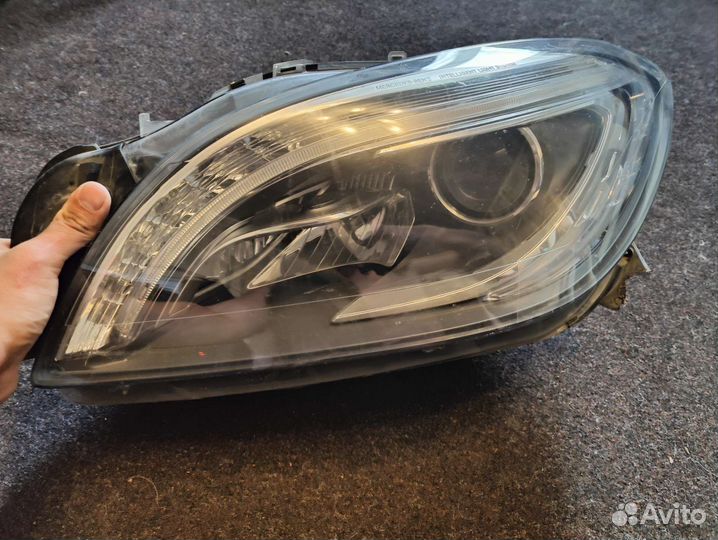 Фара левая Mercedes ml w166