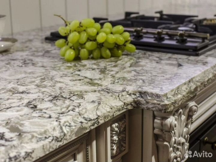 Столешница на кухню из кварца