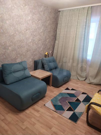 2-к. квартира, 32 м², 4/4 эт.