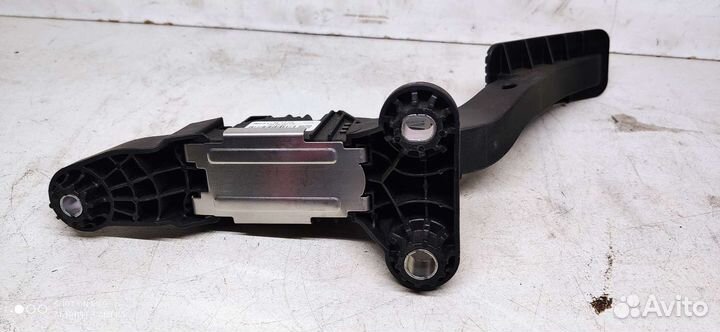 Педаль газа Solaris 11-17