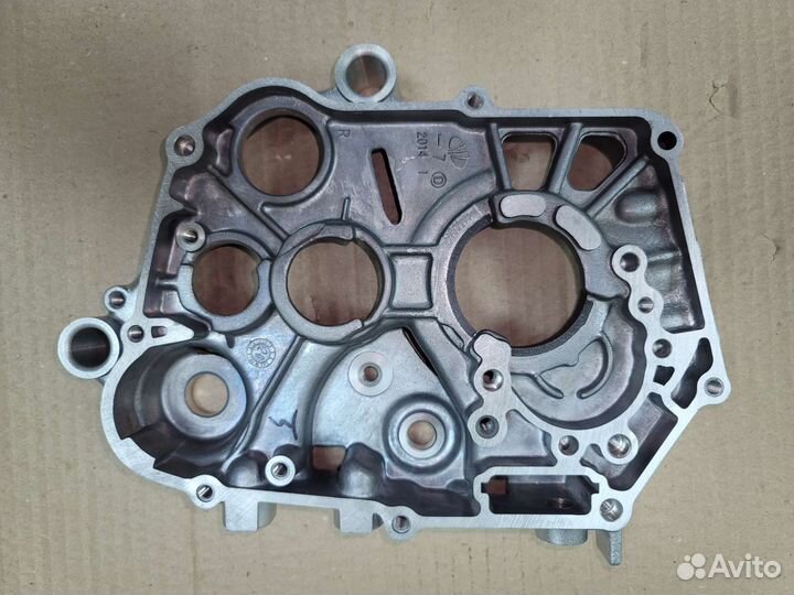 Картер правый 154FMI TTR125