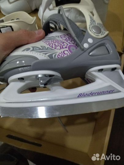 Коньки фигурные детские
