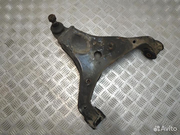 Рычаг передний правый Mercedes-Benz Sprinter