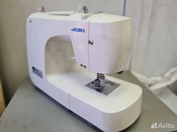 Швейная машинка Juki HZL - E61