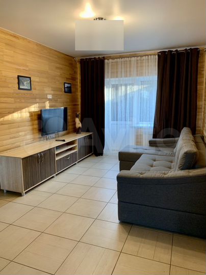 Таунхаус 130 м² на участке 7 сот.