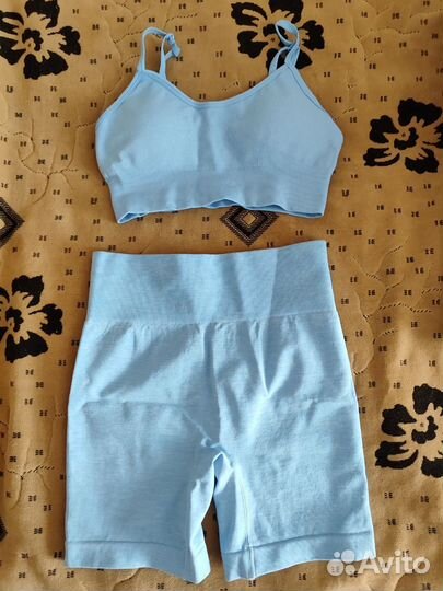 Продам костюм для йоги