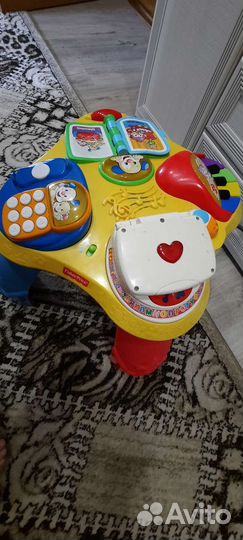 Развивающий столик fisher price