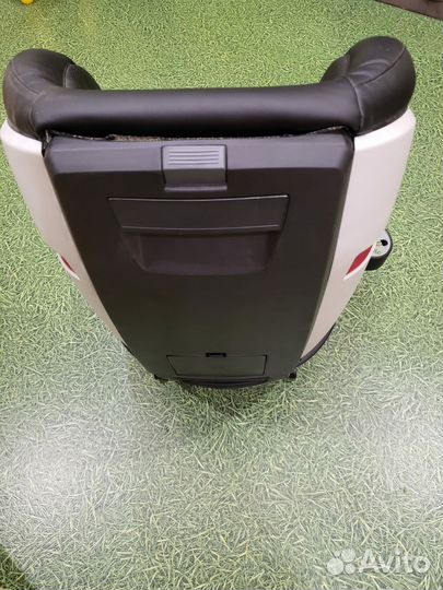 Детское автокресло Babyton