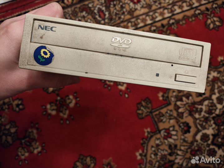 Дисковод от компьютера