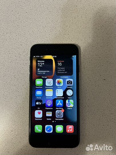 iPhone 7, 32 ГБ