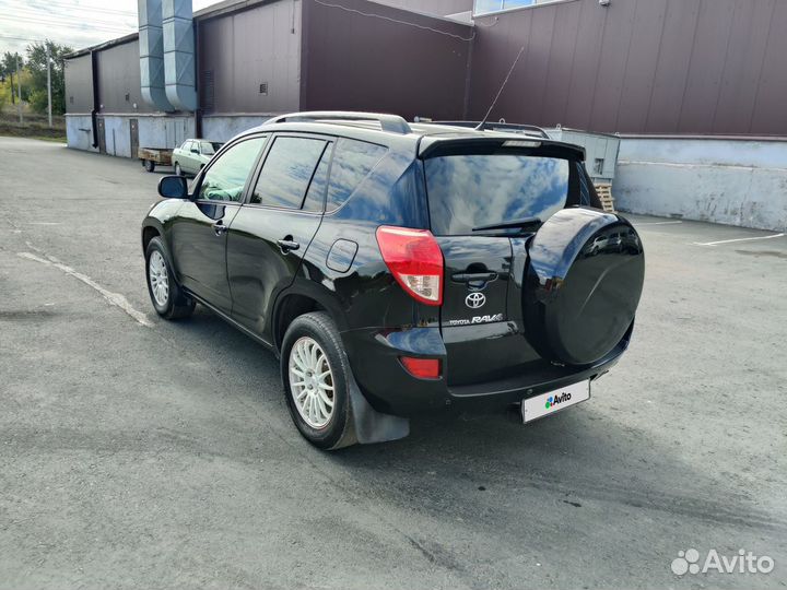 Toyota RAV4 2.0 AT, 2007, 285 000 км