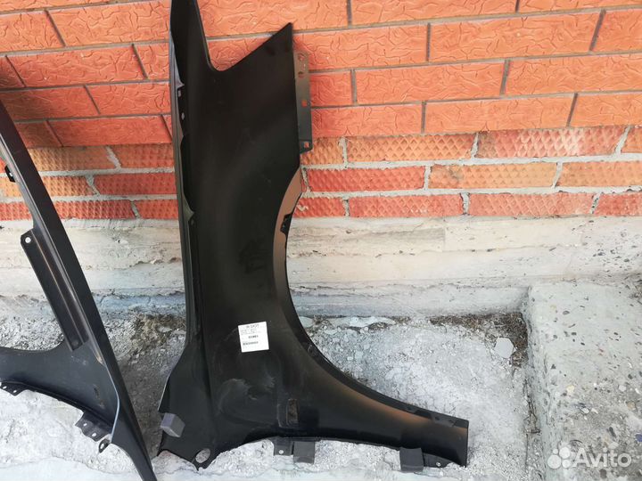 Переднее крыло Mitsubishi Lancer 10