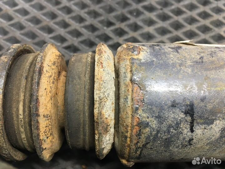 Амортизатор передний 455/775