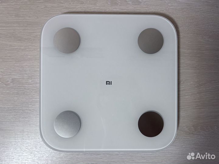 Умные весы Xiaomi Mi Body 2
