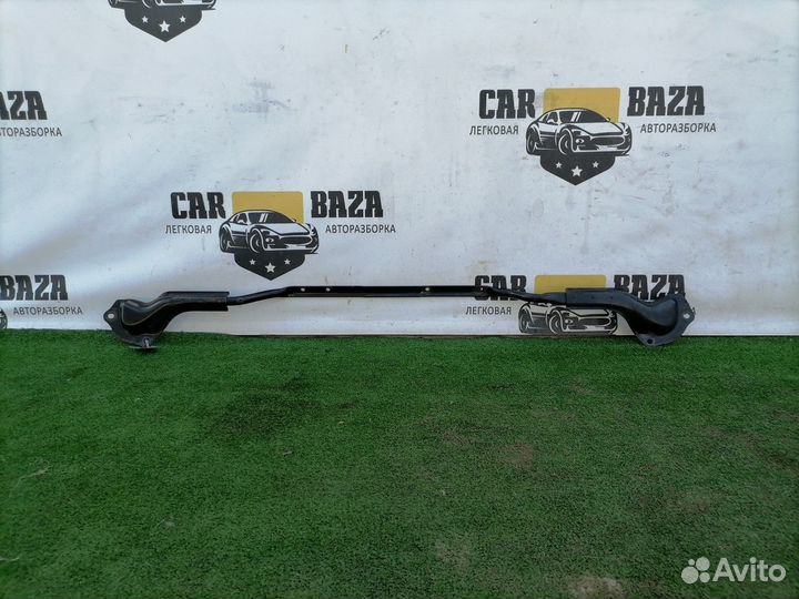 Распорка стоек Ford Kuga