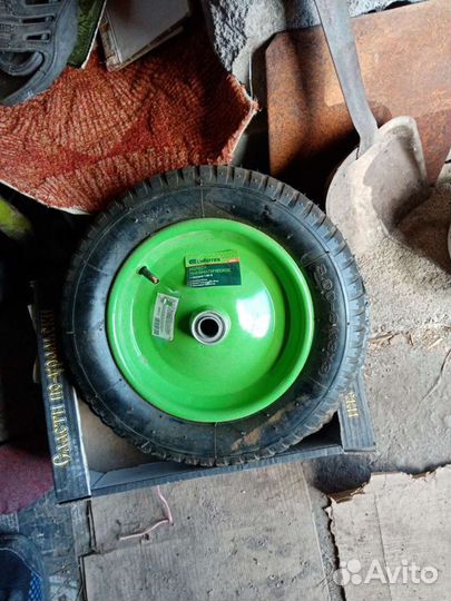 Колеса на садовую тачку новое