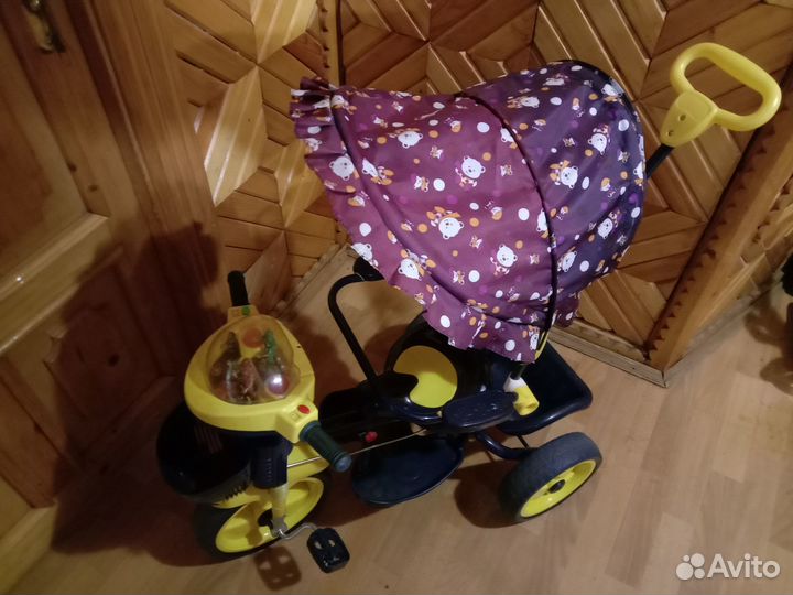 Велосипед трёхколёсный