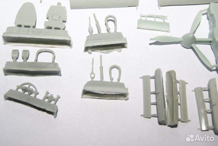 Модель самолета бб-22 1.72 VSV-Product