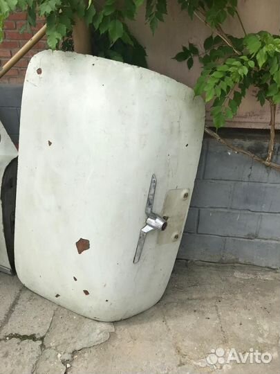 Дверь багажника на газ М 21