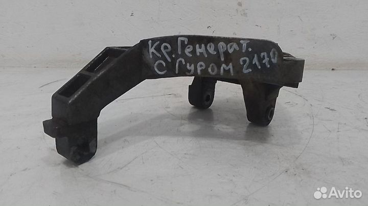 Кронштейн генератора LADA Priora 21713 1.6