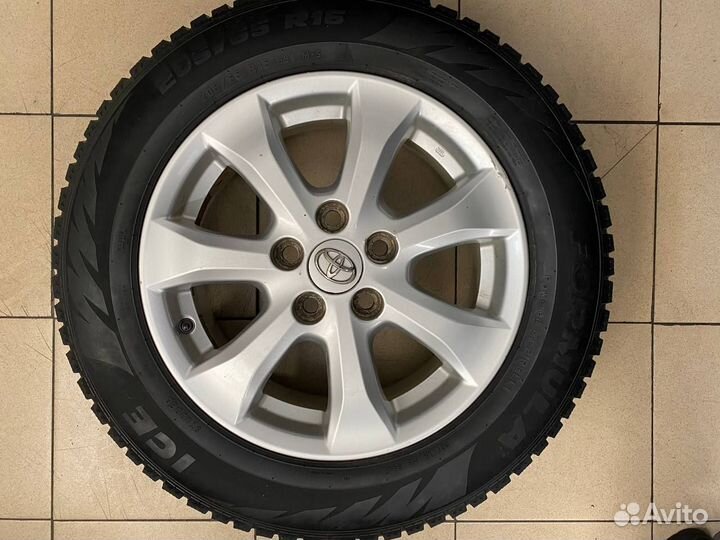 Колеса на Toyota Pirelli Formula Ice 205/65 R16 зи