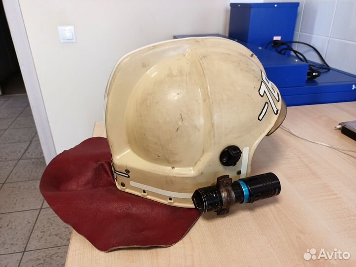 Каска(шлем) пожарного