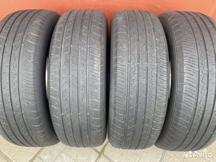 Dunlop Grandtrek ST30 225/65 R17 102H