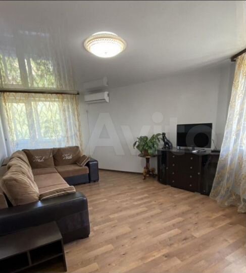 2-к. квартира, 70 м², 5/5 эт.