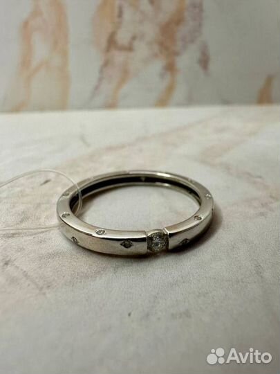 Золотое кольцо с бриллиантом 585 пробы