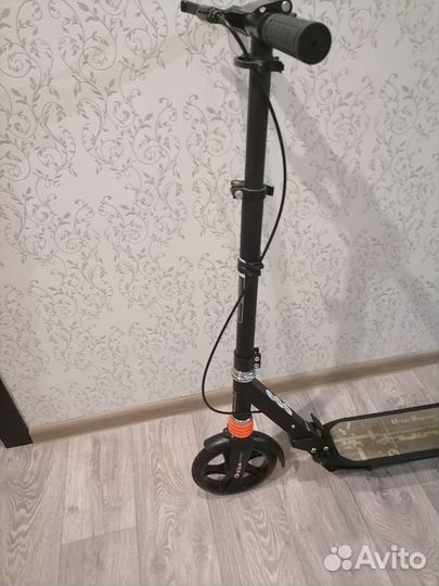 Самокат взрослый с дисковыми тормозами