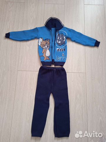 Тёплый вязанный костюм